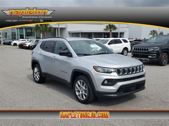 2024 Jeep Compass Latitude Lux