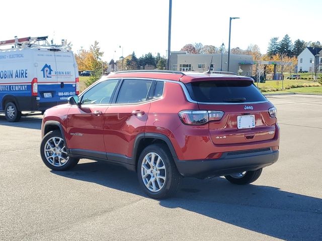 2024 Jeep Compass Latitude Lux