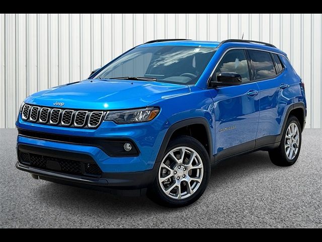 2024 Jeep Compass Latitude Lux