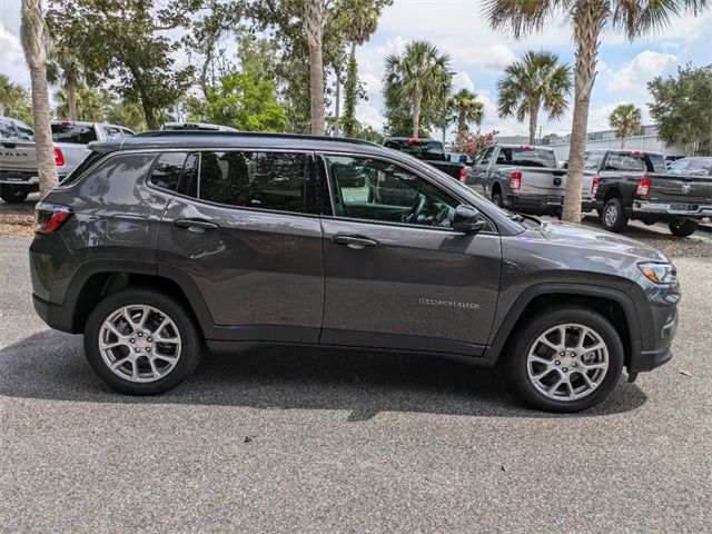 2024 Jeep Compass Latitude Lux