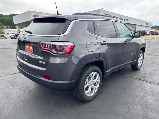 2024 Jeep Compass Latitude Lux