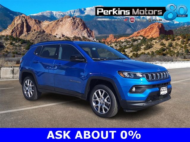 2024 Jeep Compass Latitude Lux