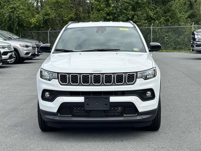 2024 Jeep Compass Latitude Lux