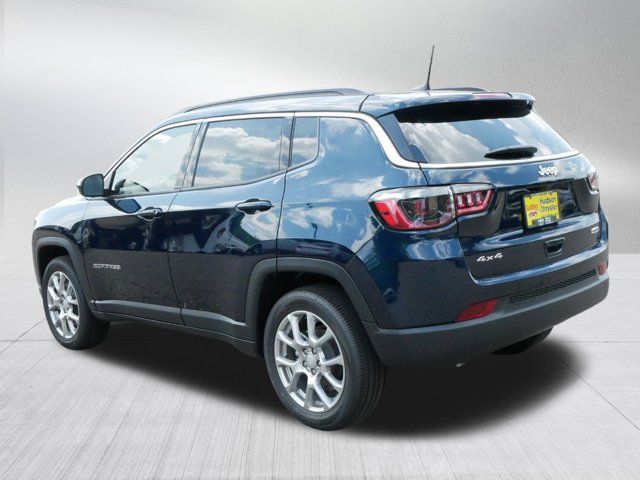 2024 Jeep Compass Latitude Lux