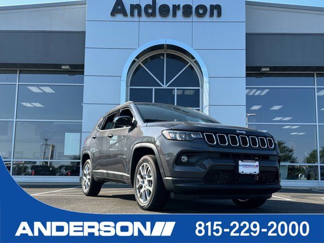 2024 Jeep Compass Latitude Lux