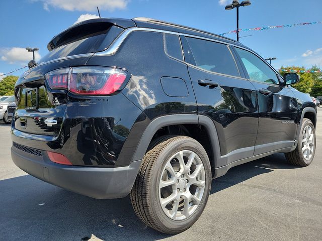 2024 Jeep Compass Latitude Lux