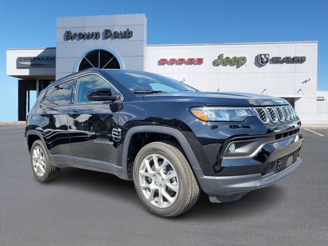 2024 Jeep Compass Latitude Lux