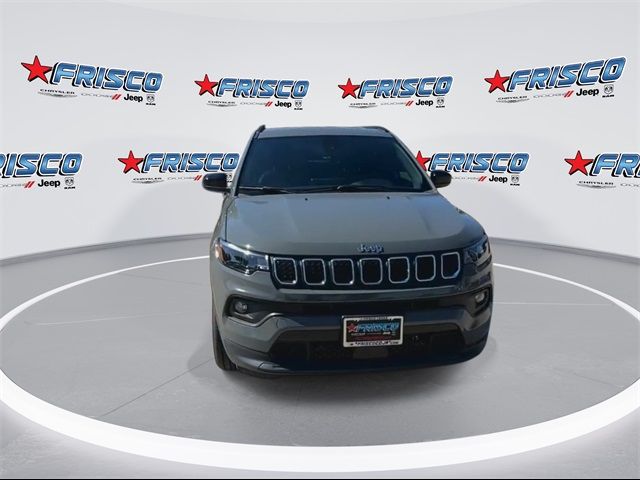 2024 Jeep Compass Latitude Lux