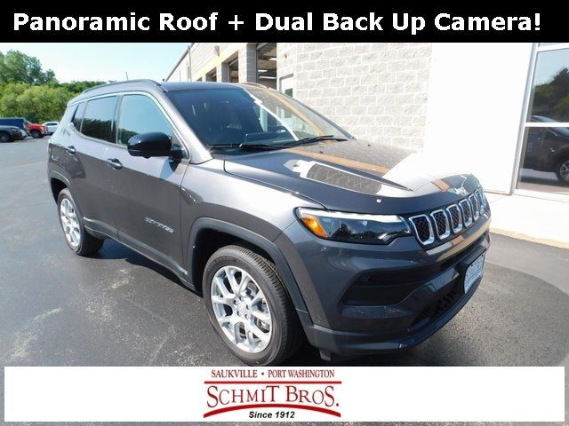 2024 Jeep Compass Latitude Lux