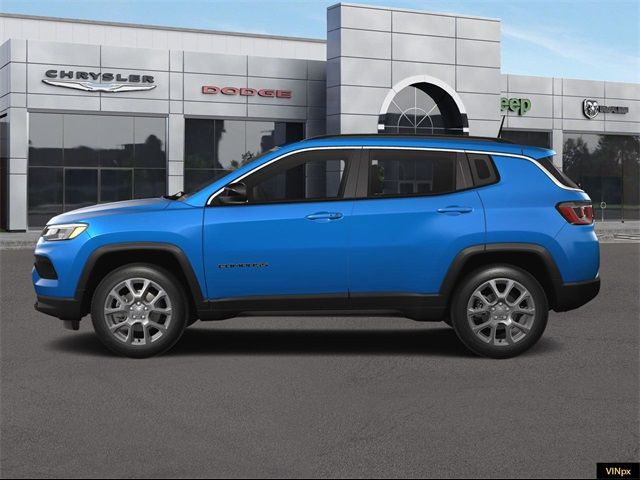 2024 Jeep Compass Latitude Lux