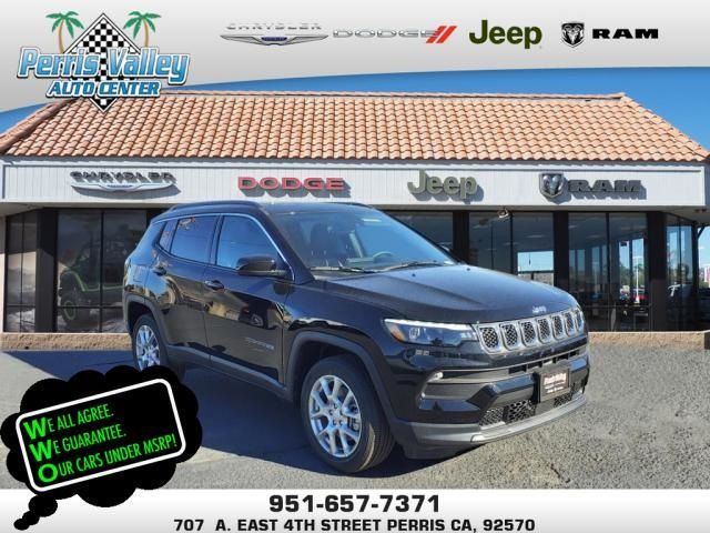 2024 Jeep Compass Latitude Lux