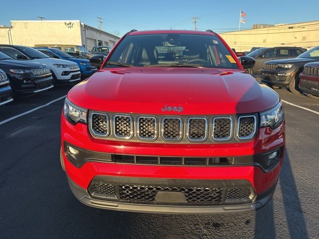 2024 Jeep Compass Latitude Lux