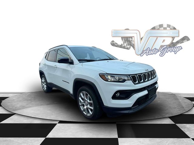 2024 Jeep Compass Latitude Lux