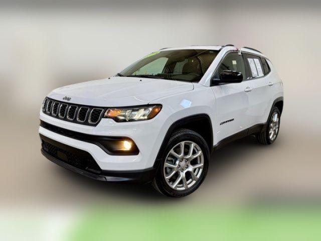 2024 Jeep Compass Latitude Lux
