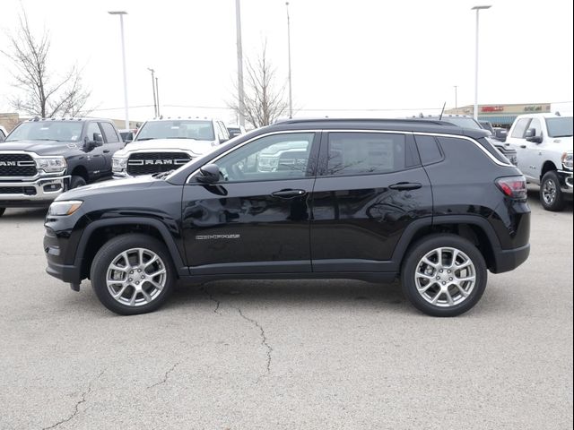 2024 Jeep Compass Latitude Lux