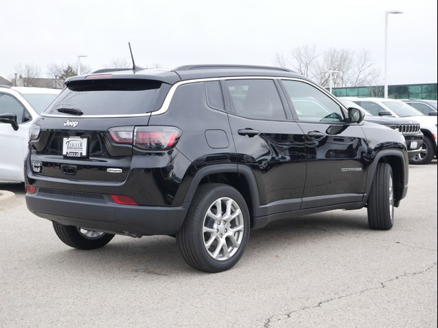 2024 Jeep Compass Latitude Lux