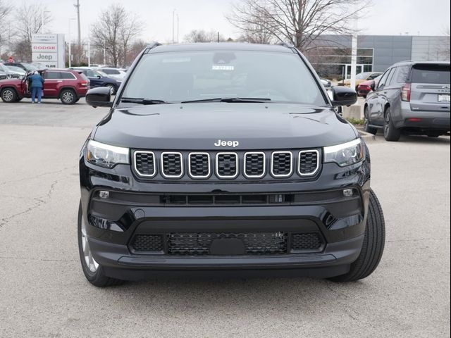 2024 Jeep Compass Latitude Lux