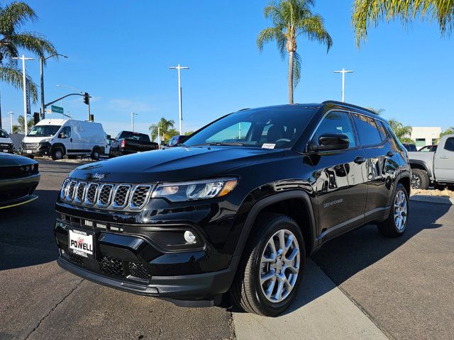 2024 Jeep Compass Latitude Lux