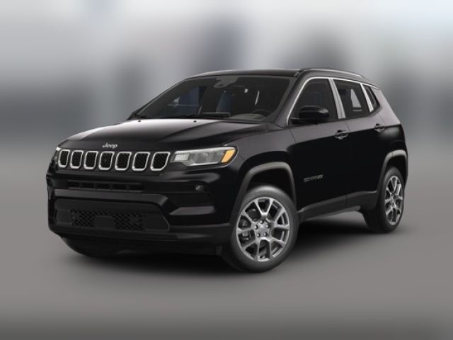 2024 Jeep Compass Latitude Lux