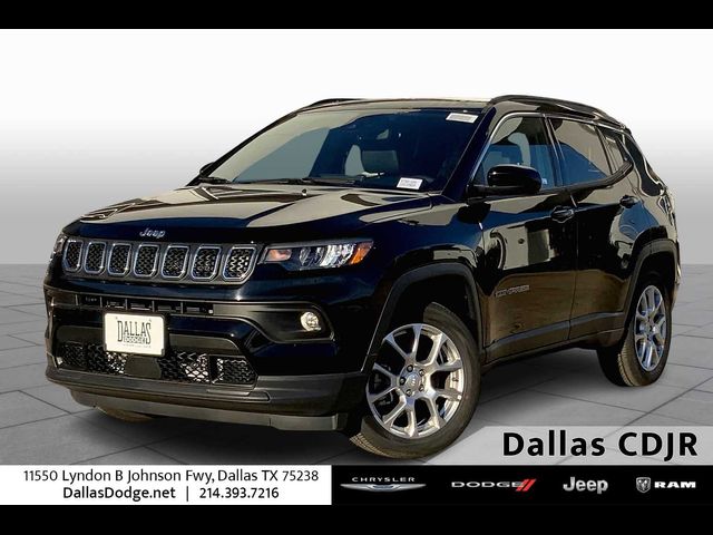 2024 Jeep Compass Latitude Lux