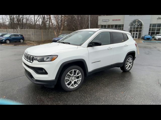 2024 Jeep Compass Latitude Lux