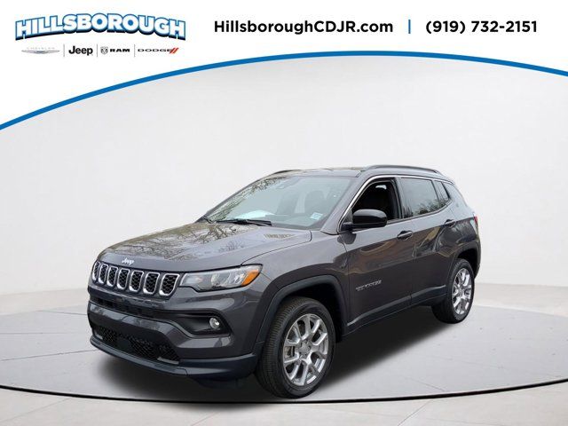 2024 Jeep Compass Latitude Lux