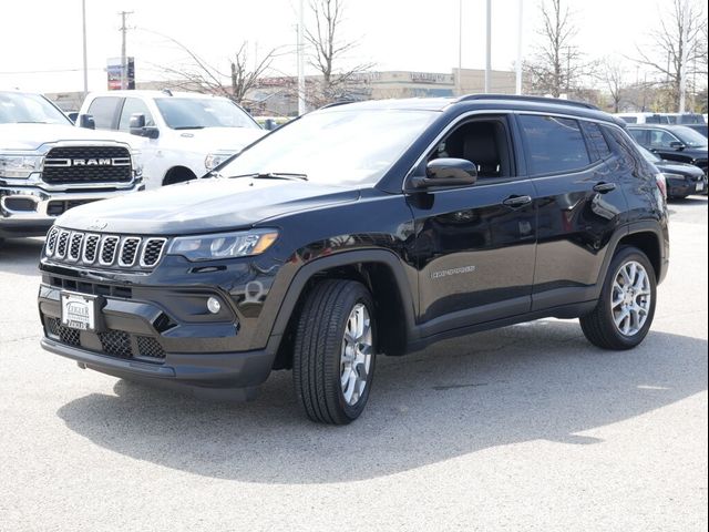 2024 Jeep Compass Latitude Lux