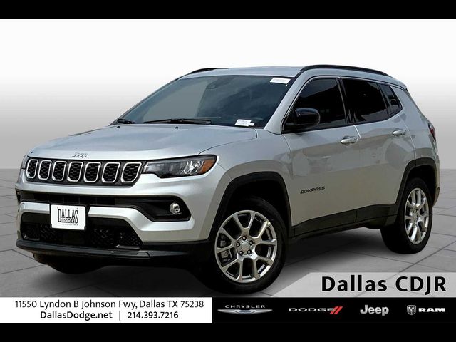 2024 Jeep Compass Latitude Lux