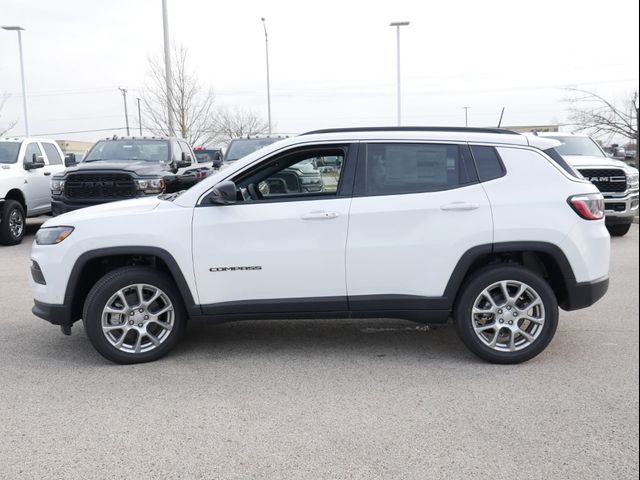 2024 Jeep Compass Latitude Lux