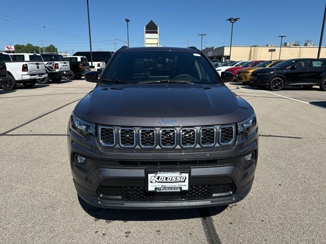 2024 Jeep Compass Latitude Lux