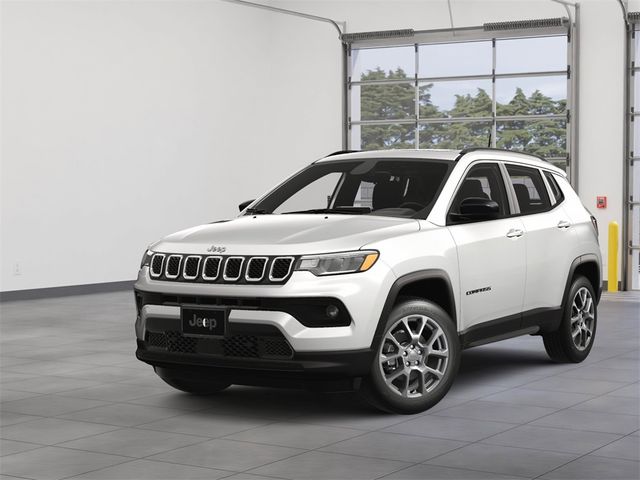 2024 Jeep Compass Latitude Lux