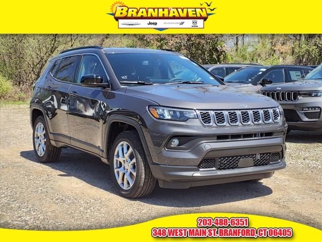 2024 Jeep Compass Latitude Lux