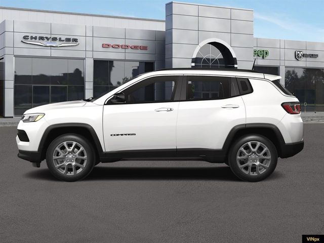 2024 Jeep Compass Latitude Lux