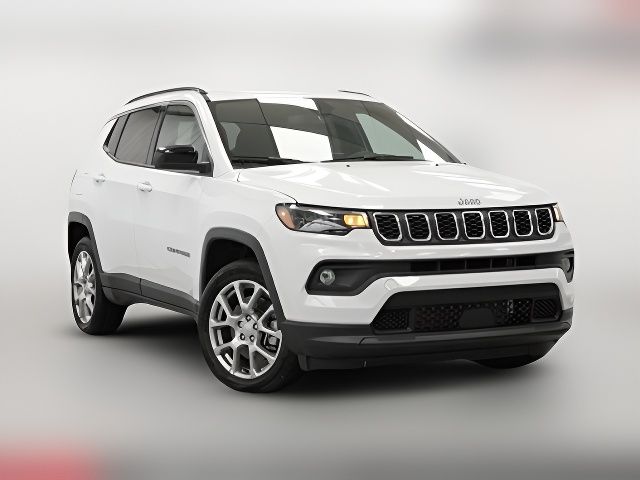 2024 Jeep Compass Latitude Lux