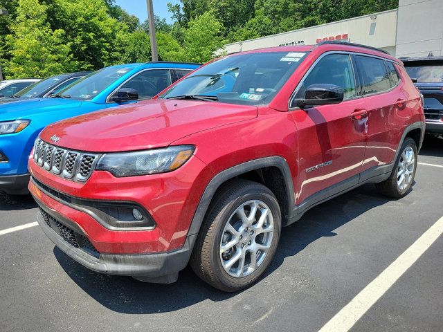 2024 Jeep Compass Latitude Lux