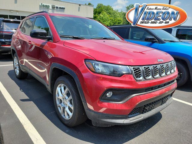 2024 Jeep Compass Latitude Lux