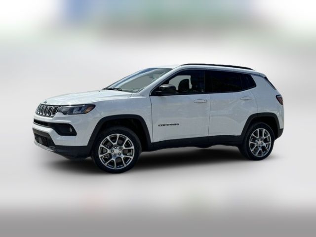 2024 Jeep Compass Latitude Lux