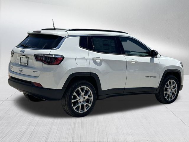 2024 Jeep Compass Latitude Lux