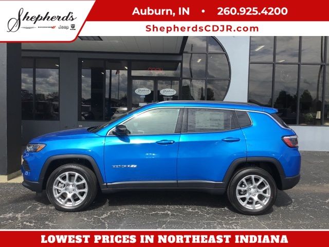 2024 Jeep Compass Latitude Lux