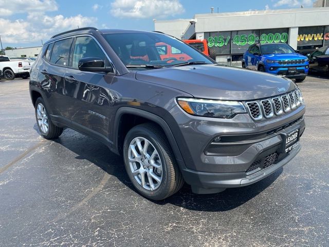 2024 Jeep Compass Latitude Lux