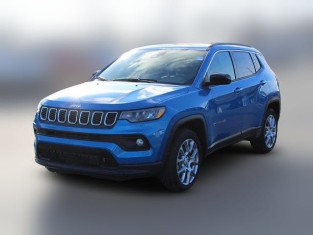 2024 Jeep Compass Latitude Lux