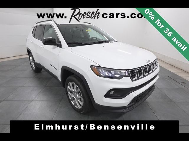 2024 Jeep Compass Latitude Lux