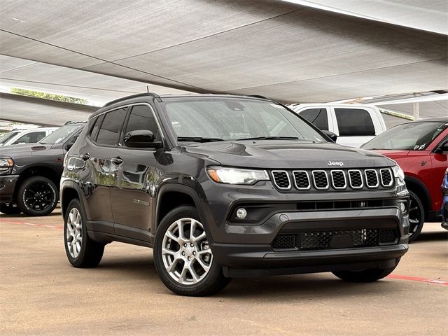 2024 Jeep Compass Latitude Lux