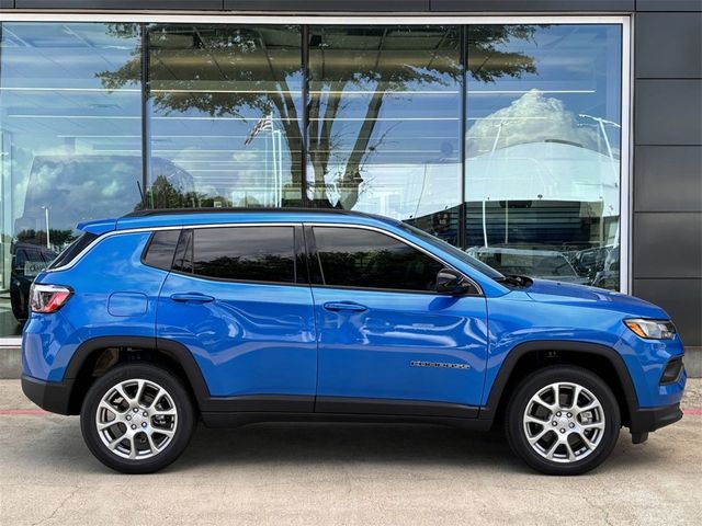 2024 Jeep Compass Latitude Lux