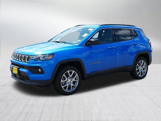 2024 Jeep Compass Latitude Lux