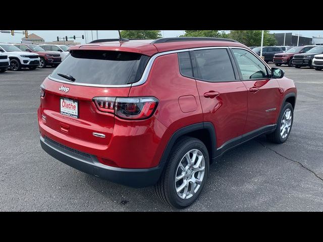 2024 Jeep Compass Latitude Lux