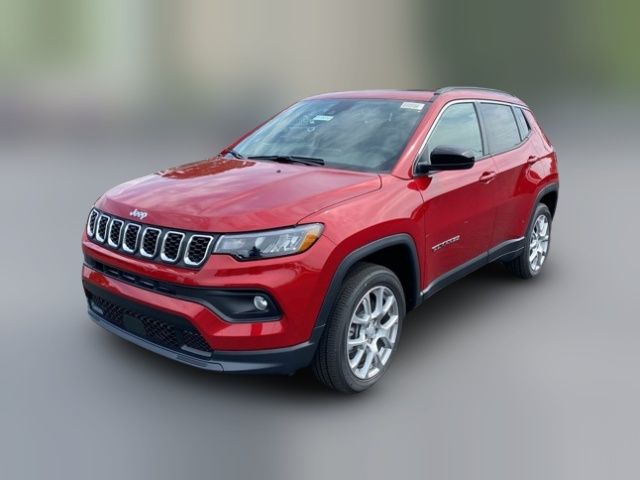 2024 Jeep Compass Latitude Lux