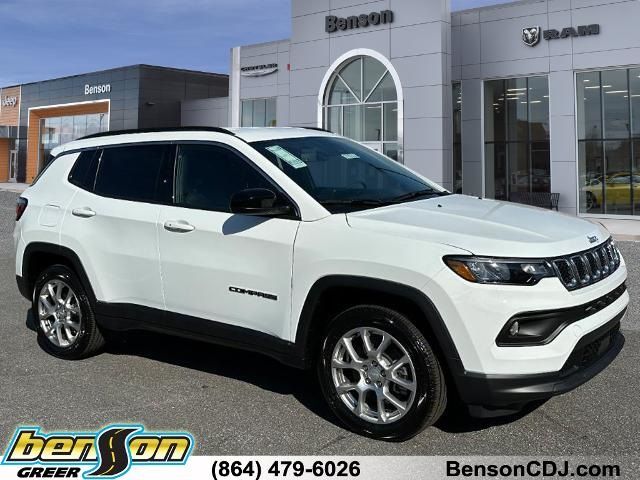 2024 Jeep Compass Latitude Lux