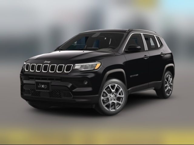 2024 Jeep Compass Latitude Lux