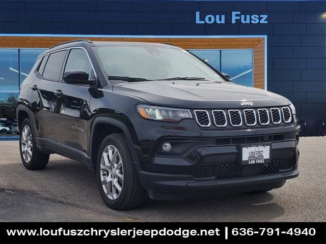 2024 Jeep Compass Latitude Lux